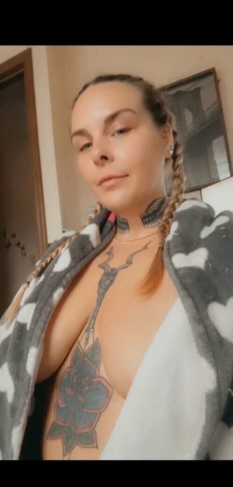 Ms Dondada pornstar hot pic