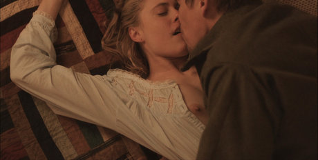 Greta Gerwig art actress pics