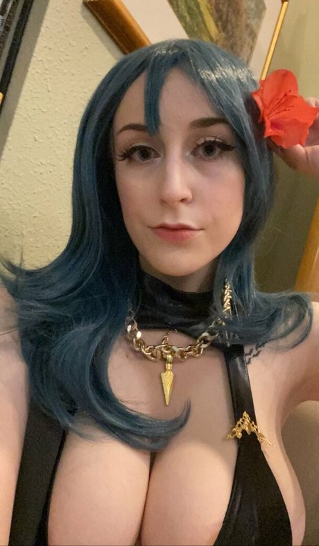 Kyloquinn pornographic model pic