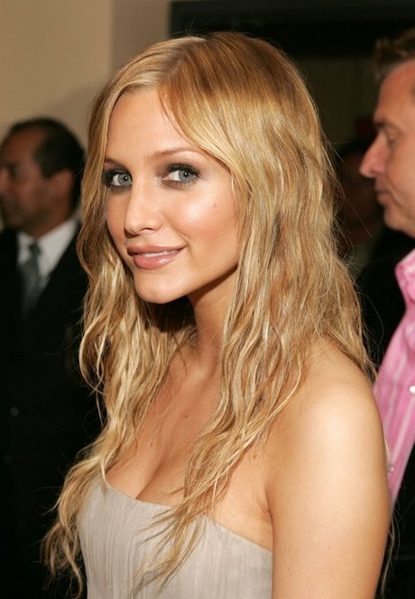 Ashlee Simpson Ross model photos