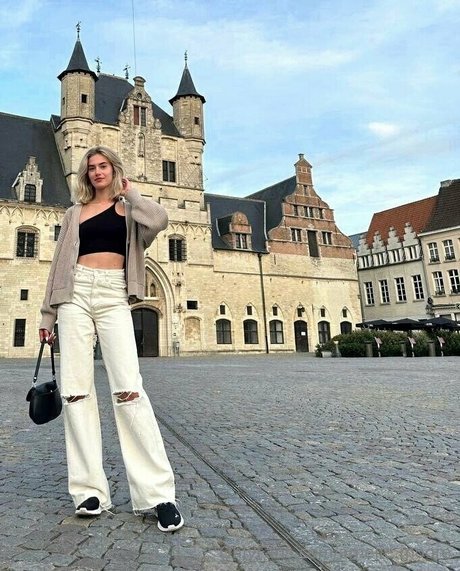 elisa holt pornstar high quality img