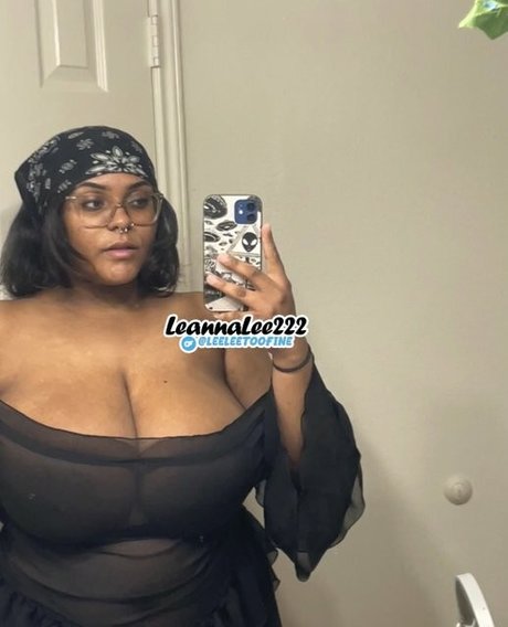 Leeleetoohigh star sex galleries