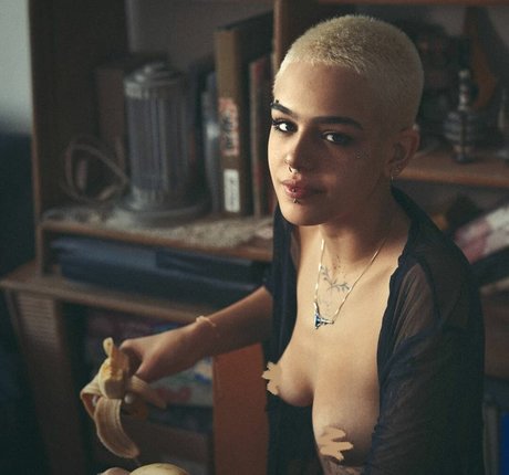 Hila bby sex actress photos