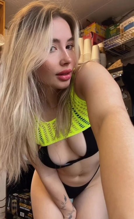 Baristades hot actress pic