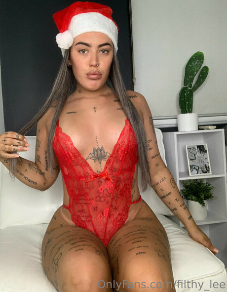 filthy lee model top photos