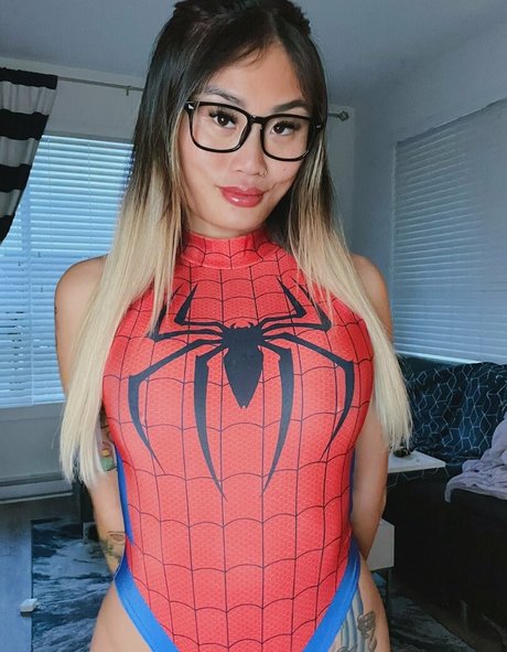 lolatessa naked star galleries