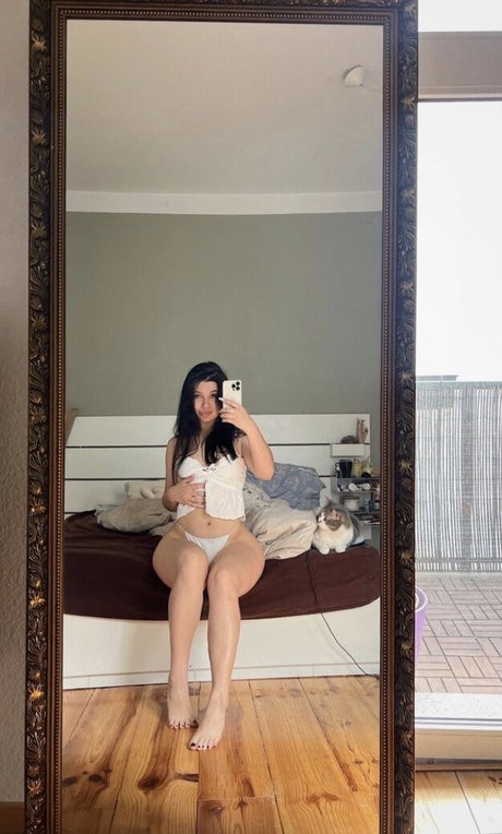 Dorothydo pornstar hot img