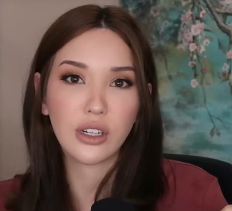 Lauren Chen nude star archive