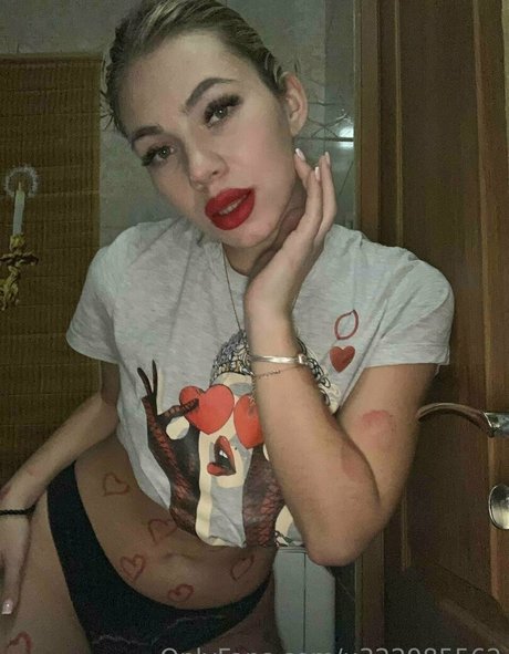 sandraa love naked actress pictures