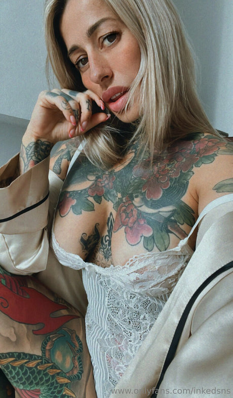 inkedgigi model hd photos