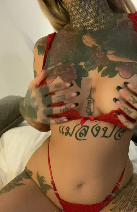 inkedgigi exclusive pornstar photo