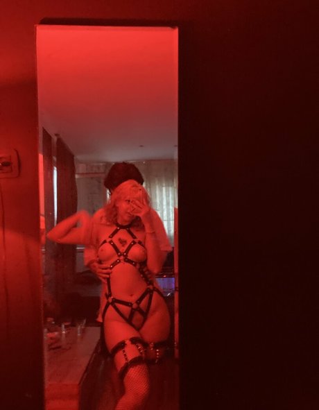 impussymagnet sex pornstar pic