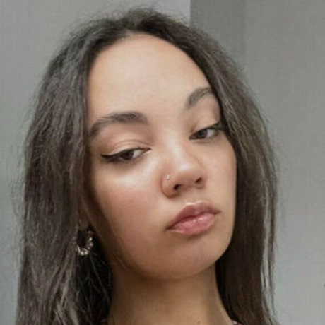 lilllyyy242 pornstar hot img