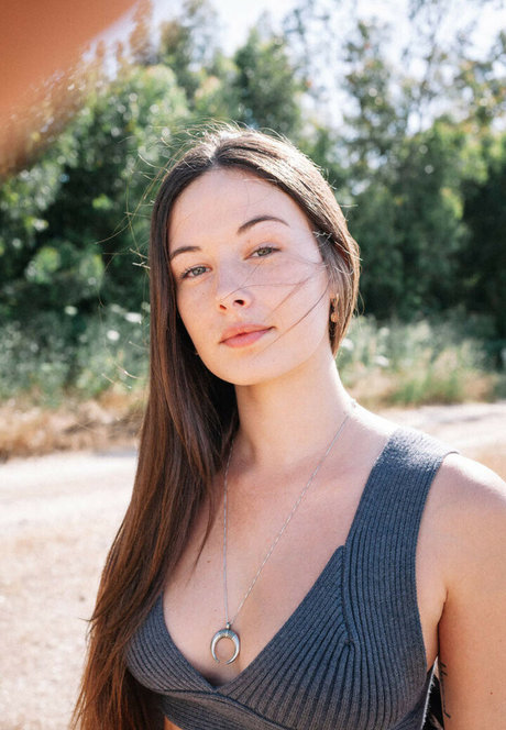 Noa Pery pornstar sex photo