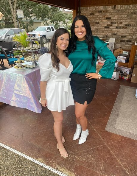 Aisley Montgomery model exclusive img