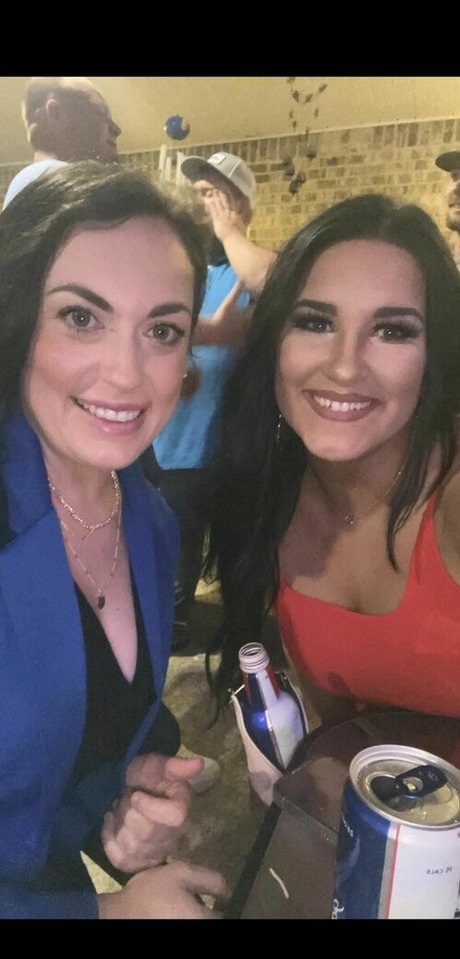 Aisley Montgomery nudes model galleries