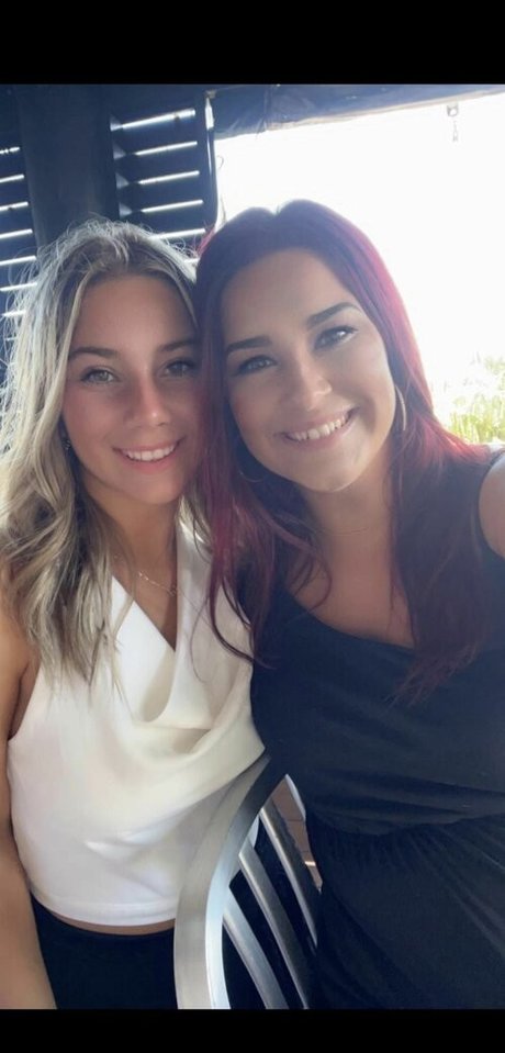 Aisley Montgomery xxx star pic