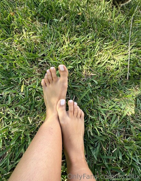 itsxlilix model adult images