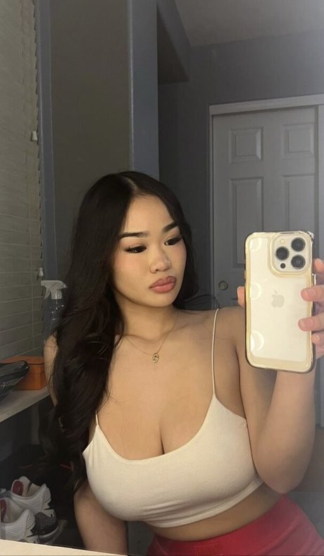 Althizy pornographic actress img