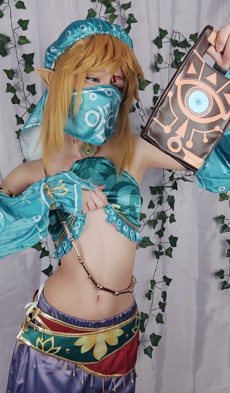 Haltsmanu xxx pornstar pic