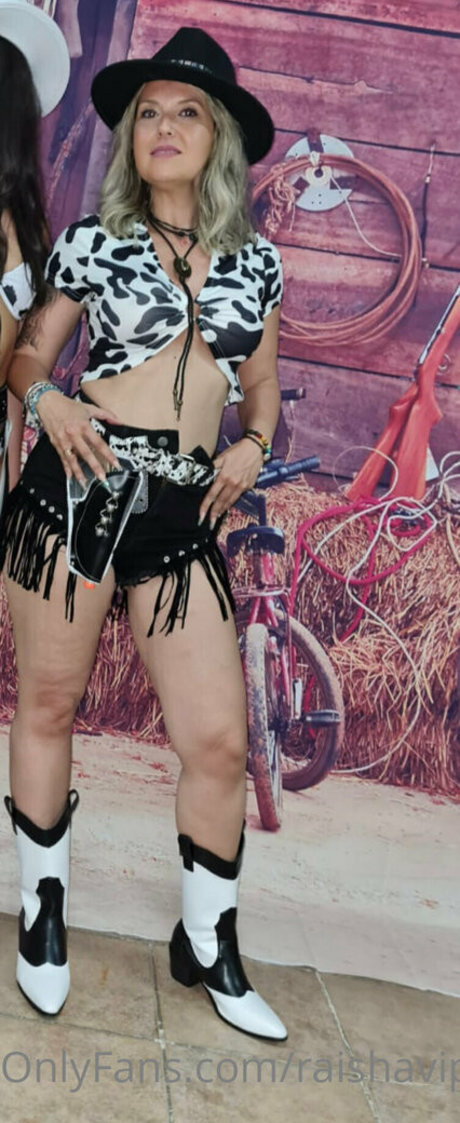 raishavip model pretty photos