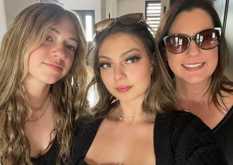 Elena Lukin Profile pic