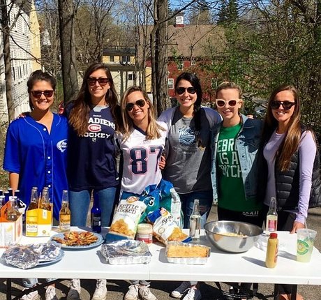 Lindsay Hydorn naked model pic