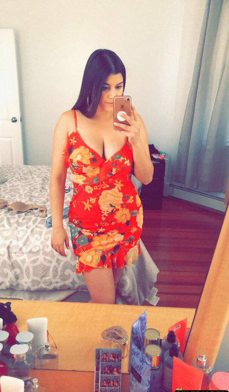 Rocio Aponte star hd image