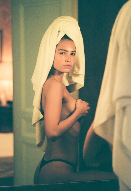 Ida Zeile porn model gallery