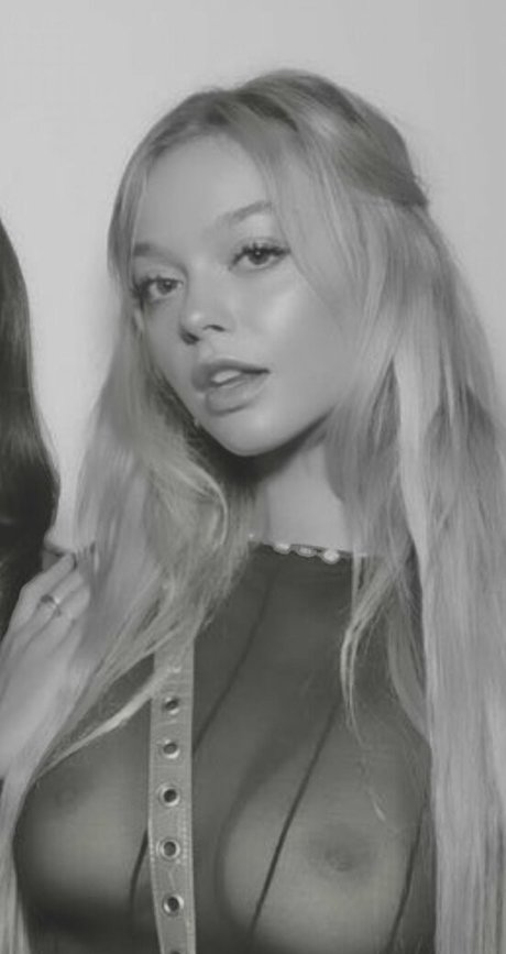 Julia Rilynn Greenhalgh hot pornstar pictures