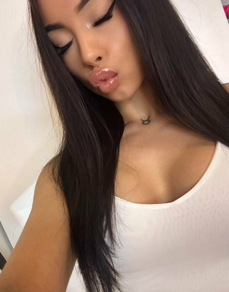 Caramella Del X pornstar beautiful photos