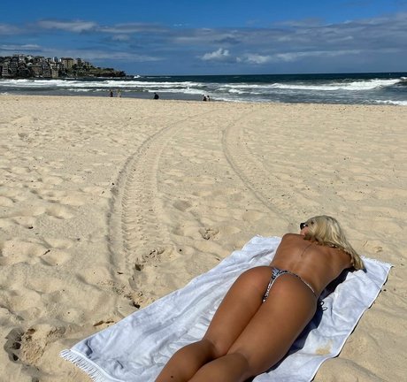 JaymeeMatthews nudes model pic