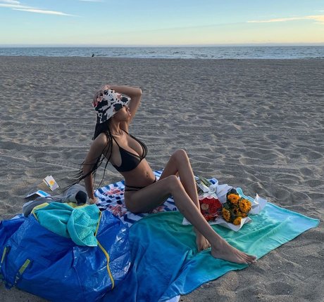 Kira Imani star pornographic photos