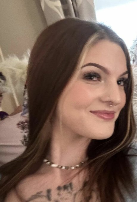 Rhiannon Jena exclusive star pics