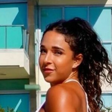 Alissa Oddo model xxx pics