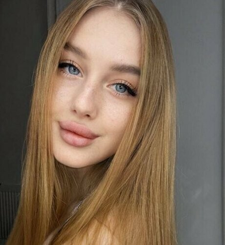 kris top nice pornstar photo