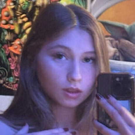 alena foxx star top image