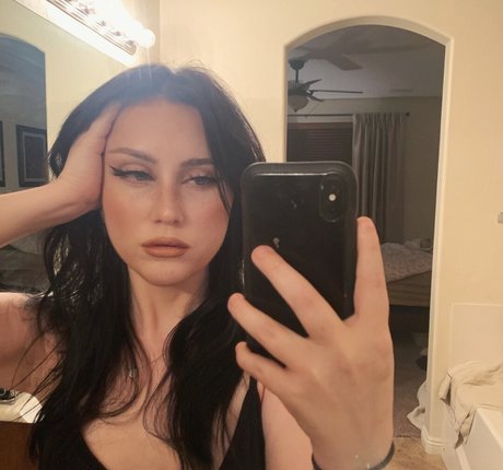 lewdkumi pornstar erotic img