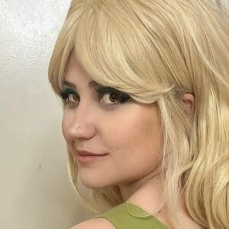 Broonling pretty star galleries