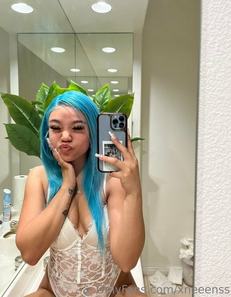 xneeenss model best images