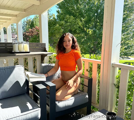 xneeenss erotic star image