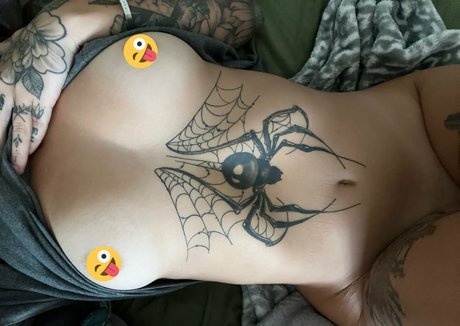 Baristap naked model archive