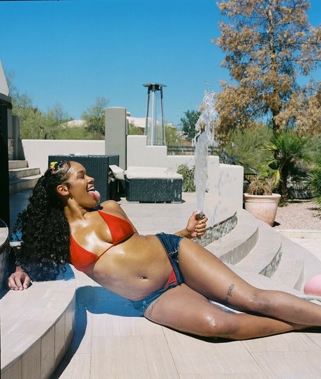 kokoathebrat nude pornstar gallery