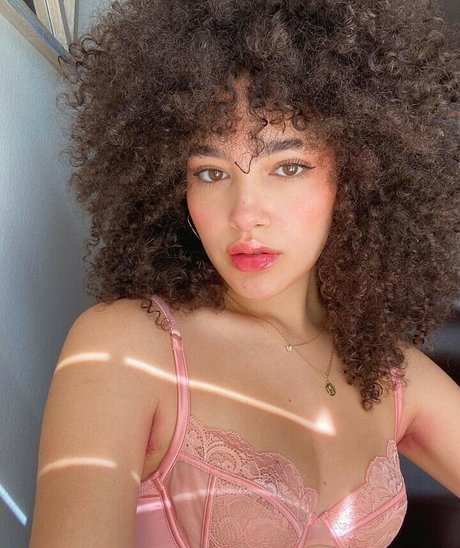 Teo Marcella pornstar art galleries