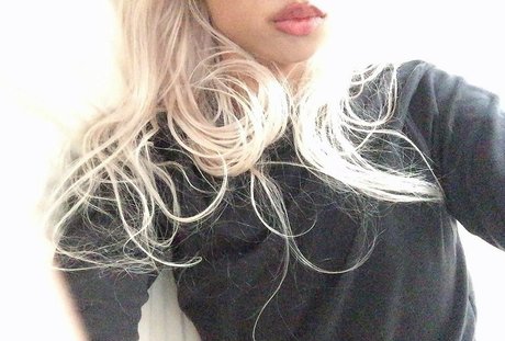 tamakeri nude pornstar pics