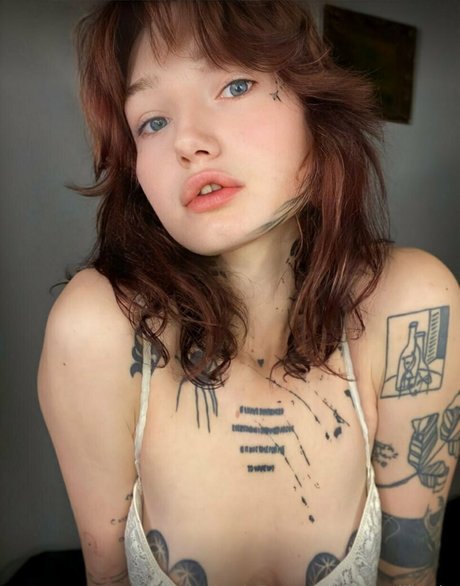 annamillervip nice model picture