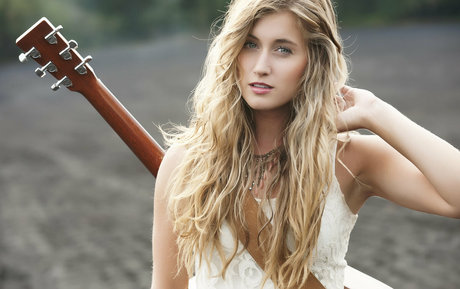 Lexi Tucker high quality pornstar img