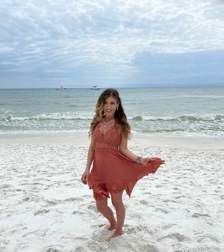 Lexi Tucker hd model gallery