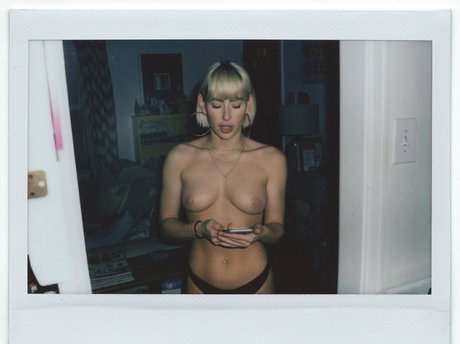 cartercruise model high quality images