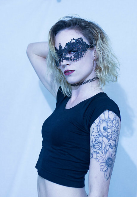 cat h marie pornstar exclusive photos